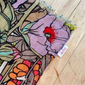 Echo floral, multicolored scarf